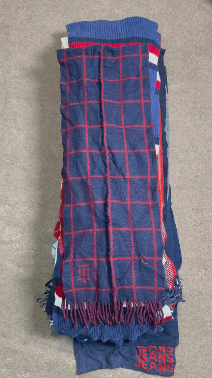 Tommy Hilfiger Scarves